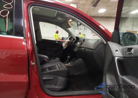 2013 Volkswagen Tiguan S/Se/Sel z USA, uszkodzony, nr VIN WVGBV7AX2DW013054